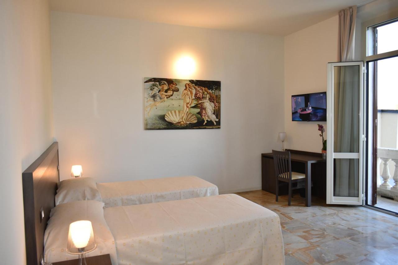 Hotel Belvedere Galleno エクステリア 写真
