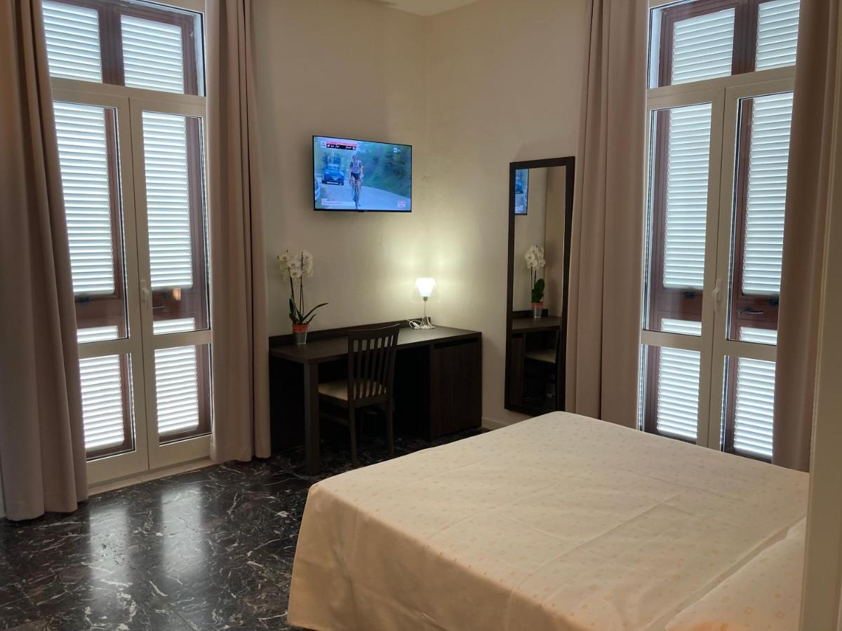 Hotel Belvedere Galleno エクステリア 写真